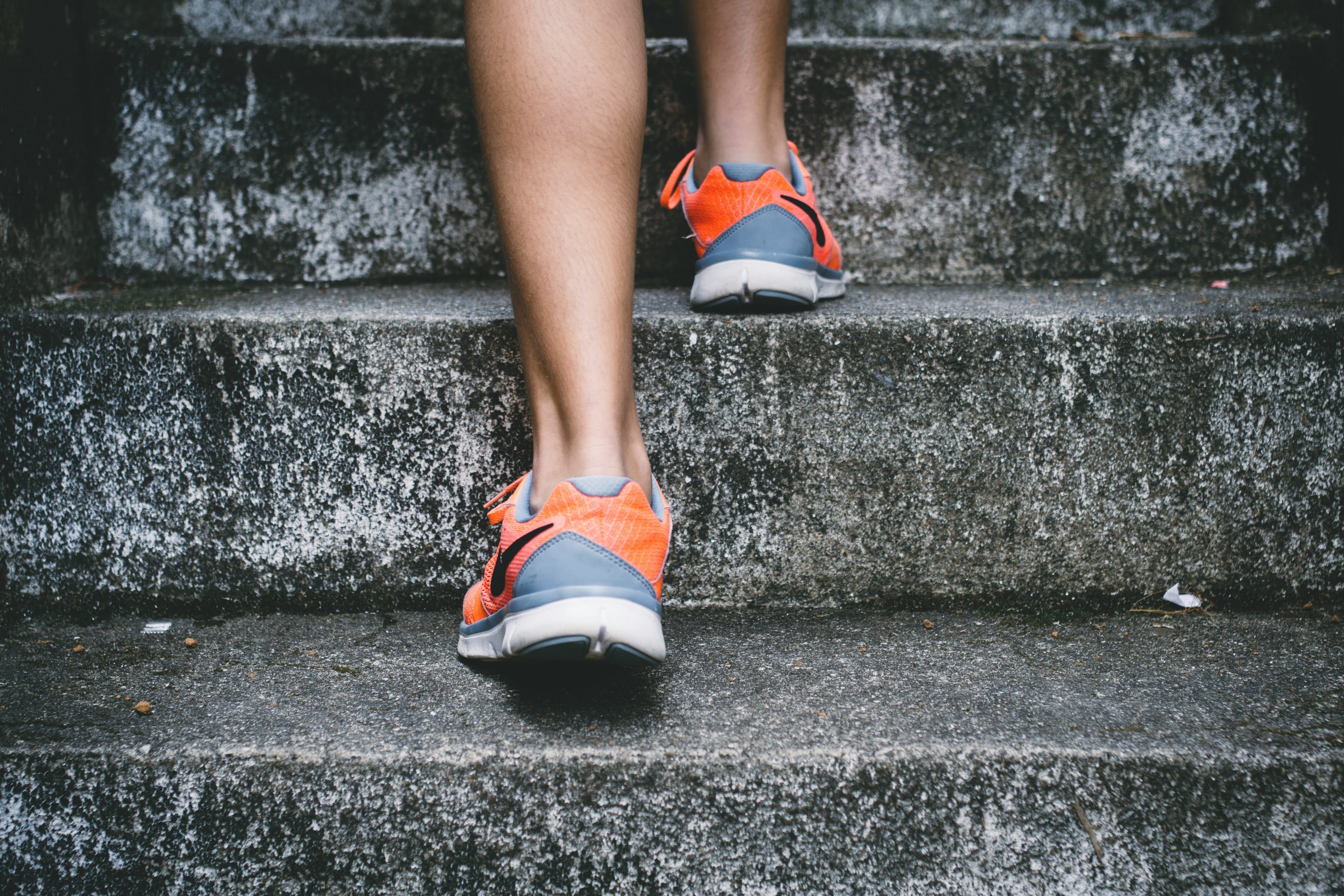 How to Maximize Bone Health with Vitamin D3 and K2 Supplements